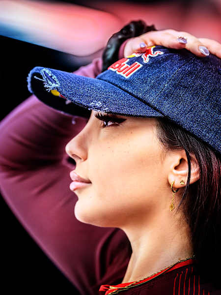 Egal ob als Elquaria im Stream oder als Sam IRL: Sie bleibt bei sich.