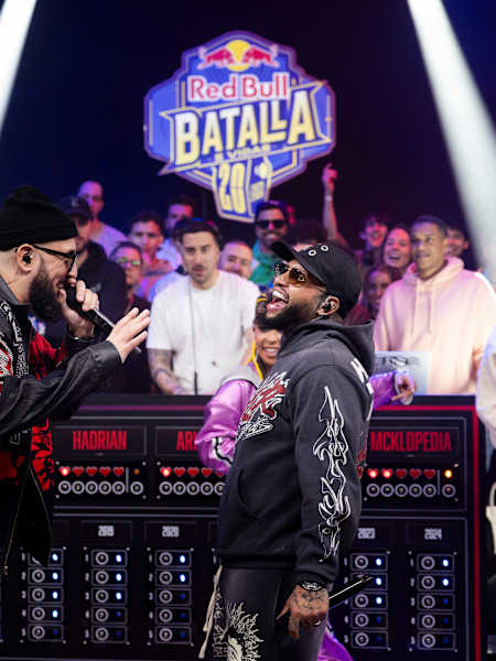 Piezas y Hadrián en Red Bull Batalla 5 Vidas Edición 20 Aniversario