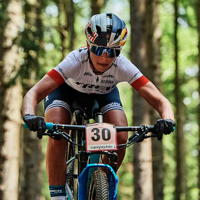 Emily Batty performs during the UCI XC World Cup in Nove Město na Morave, Czech Republic on May 26, 2019.