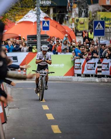 A competitor races at ÖKK Bike Revolution.