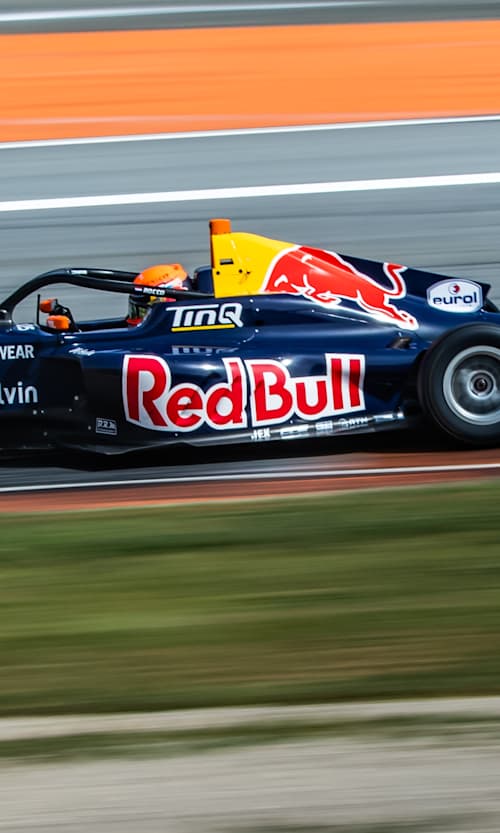 Rocco Coronel racing Spanish F4 - 2026