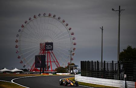 Max Verstappen en la pista durante los entrenamientos previos al Gran Premio de F1 de Japón en el Circuito Internacional de Suzuka el 05 de abril de 2024 en Suzuka, Japón.