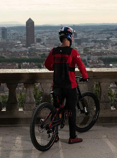 urban-freeride-lives-3-fabio-wibmer-im-interview