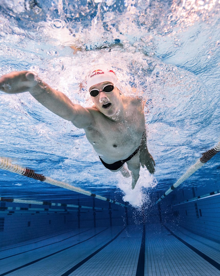 水泳 7つの驚くべきメリット スイミング レッドブル