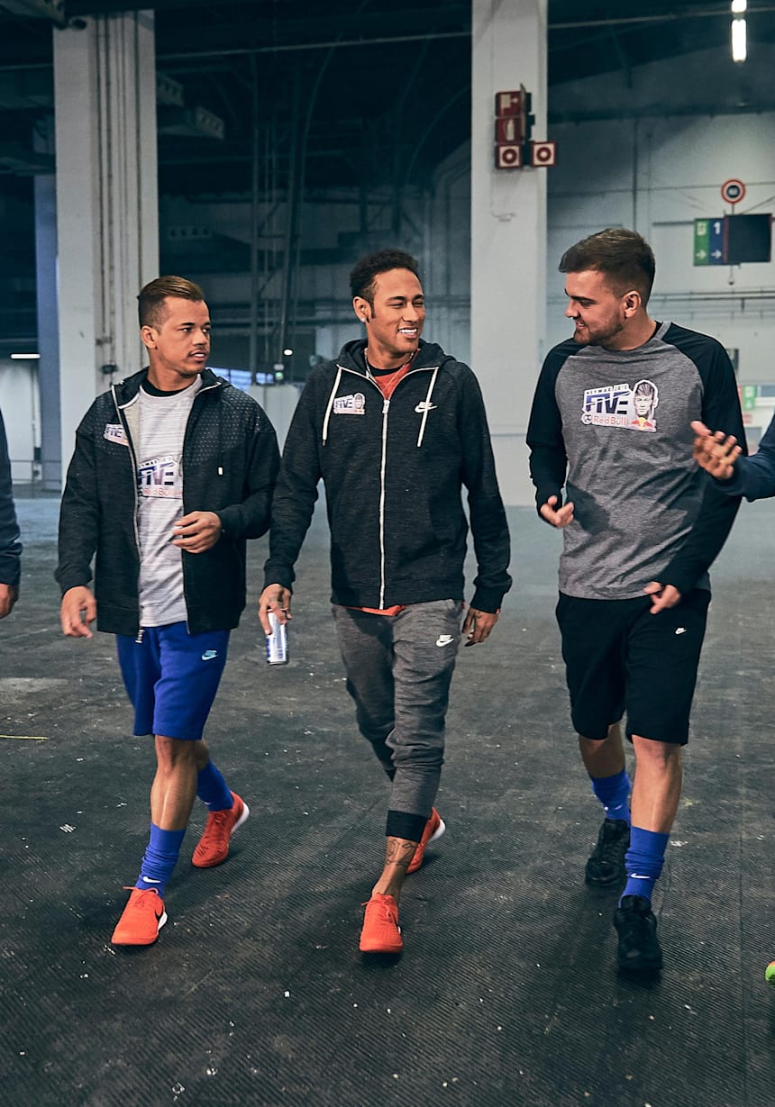 Neymar Jr Quizzed By Best Friends Video Red Bull
