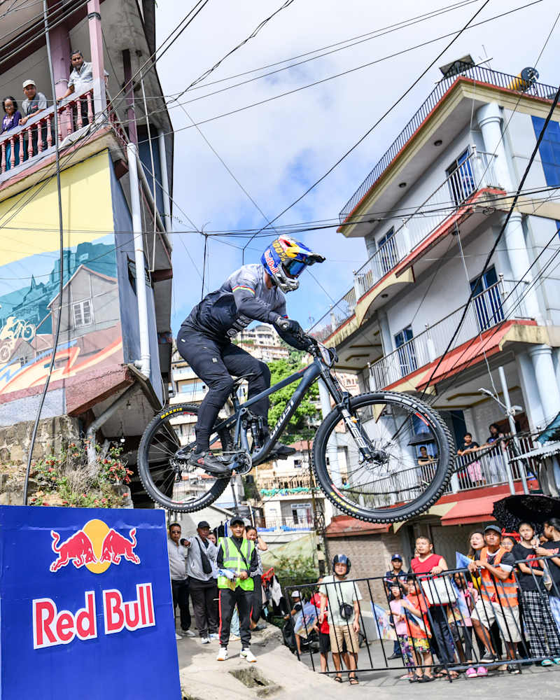 イッツァページ REDBULL KAWASAKI REDBULL RACING JERSEY SIZE:LARGE