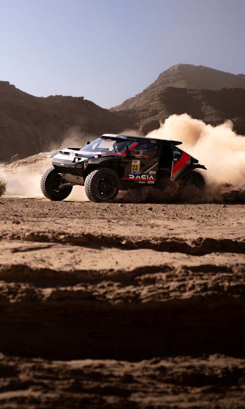 Lucas Moraes and Dennis Zenz power through rugged terrain in San Juan, Argentina during the thrilling 1st stage of Desafio Ruta 40. 