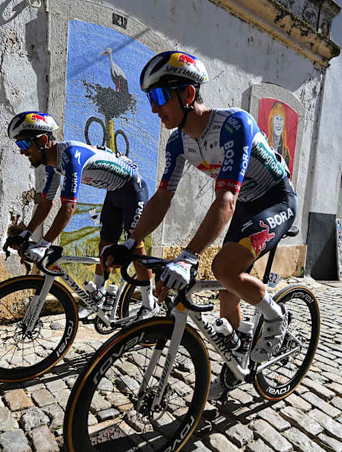 Florian Lipowitz and Dani Martinez at the Volta ao Algarve