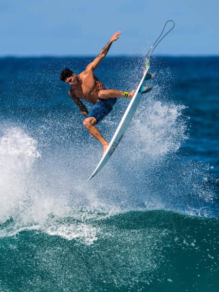 How to do an aerial in surfing Josh Kerr s pro tips