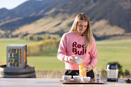 Alice Robinson opts for a energy boosting smoothie on race day