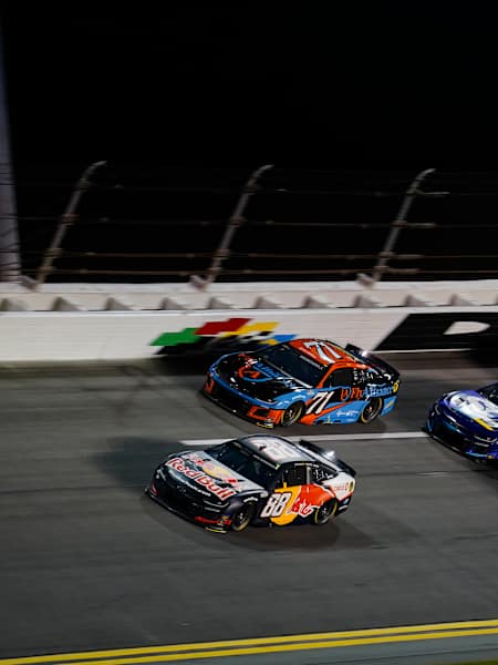 Shane Van Gisbergen battles for position at Daytona International Speedway