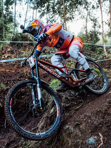 UCI 2020 Loic Bruni vincitore prova DH –&nbsp;Lousã gara 2