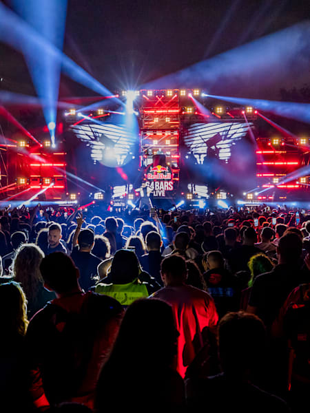 Red Bull 64 Bars Live