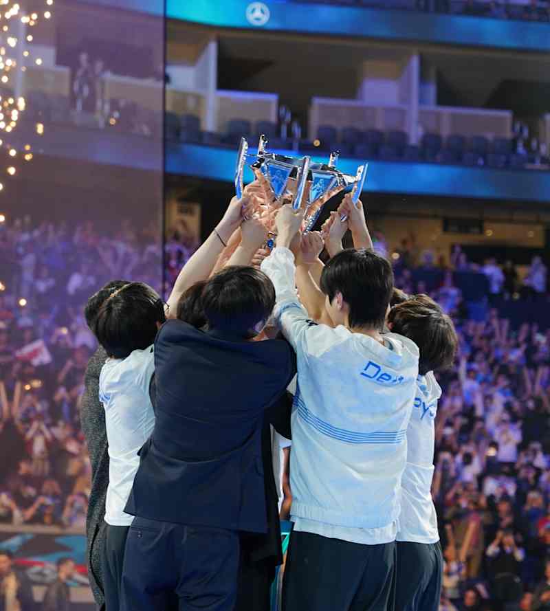 How DRX went from LCK underachievers to world champions