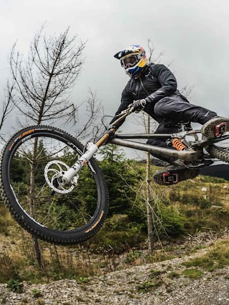 Guida pratica MTB Come scegliere la giacca impermeabile
