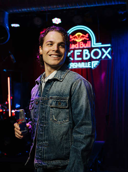 Max McNown headlines Red Bull Jukebox Nashville 2026