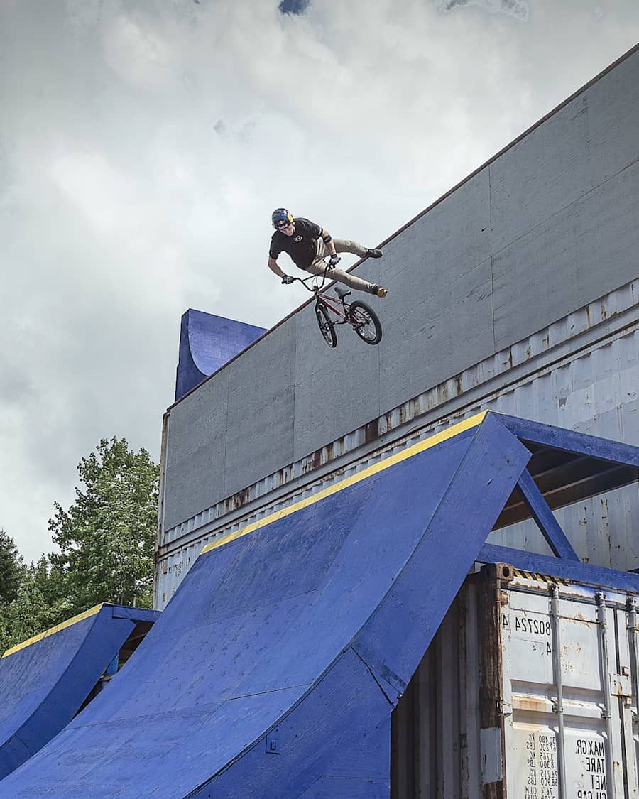 The Learning Curve Drew Bezanson freestyle BMX video