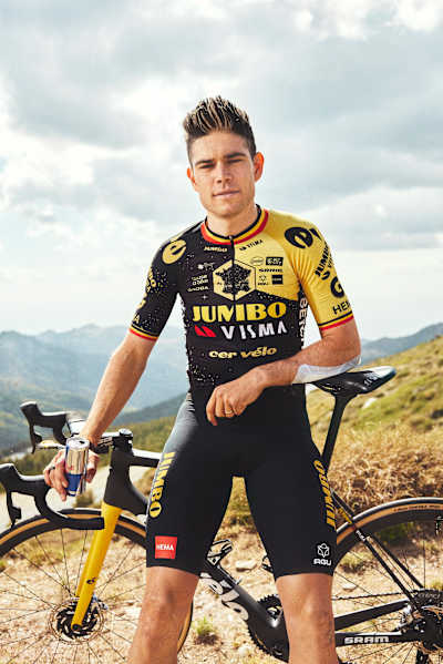 Wout van Aert met een ijskoude Red Bull