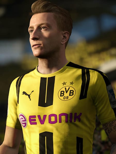 A screenshot of a footballer in FIFA 17