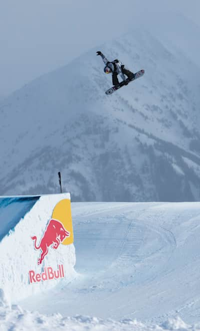 Miyabi Onitsuka: Snowboarding – Red Bull Athlete Page