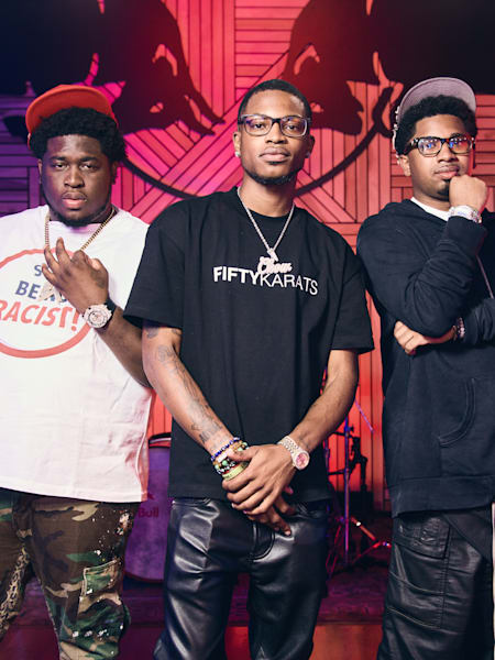 Lonny Love, Chow Lee and Cash Cobain freestyle lyrics