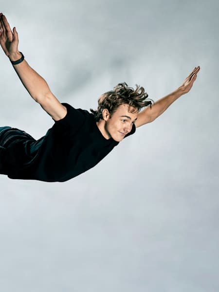Noé Roth, skieur d’aerial, se prépare pour JO de 2022