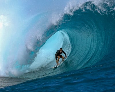 Natxo González en Teahupoo