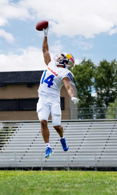  Amon-Ra St Brown trains in Plymouth, MI, USA on August 25, 2025.