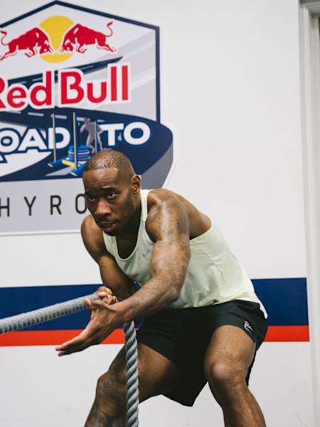 Un participant en action lors du Red Bull Road to HYROX au Japon, le 23 novembre 2025.