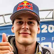 Watch Jett Lawrence Ride 