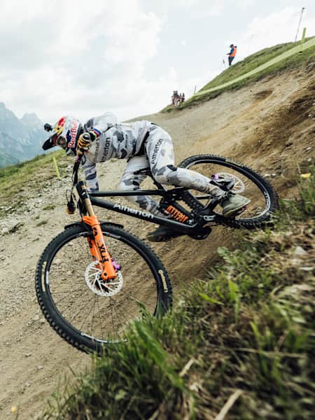 Women's downhill mountain bike champion hotsell