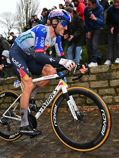Tim van Dijke an der Mauer von Geraardsbergen