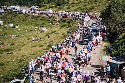 ヒルクライム個人タイムトライアルは大いに盛り上がる