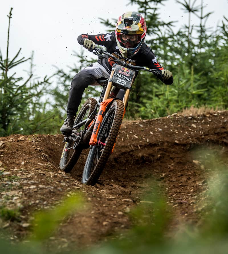 Red bull hot sale downhill race