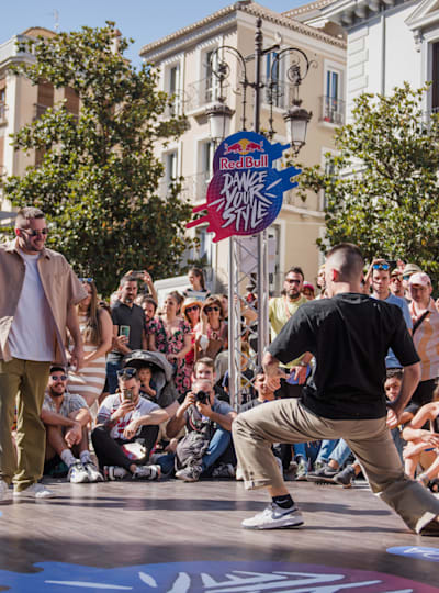 Semifinal do Red Bull Dance Your Style 2022 em Granada