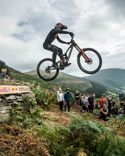 Red bull downhill race store