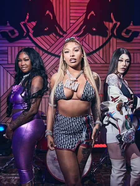 Gloss Up, Rican Da Menace and Lady XO freestyle lyrics