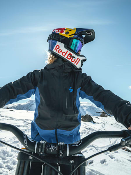 Makken The Tourist』：ノルウェー最北端でMTBライド！| 動画