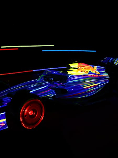 La livrée de la monoplace RB18 de Red Bull Racing launched lors du lancement en janvier 2022 à Corby, en Angleterre.