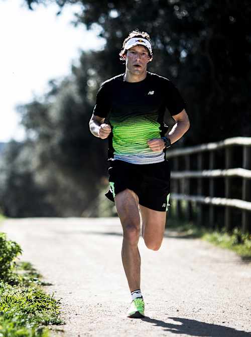 Triathlet Sebastian Kienle beim Lauf-Training.
