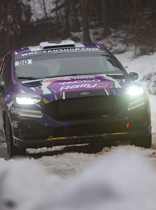 Ghjuvanni Rossi holds a commanding lead on Friday at Rallye Monte-Carlo