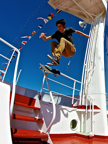 Nicolas Dewasmes - Hardflip