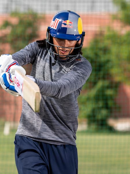 Smriti Mandhana shares his experience and wisdom in batting.