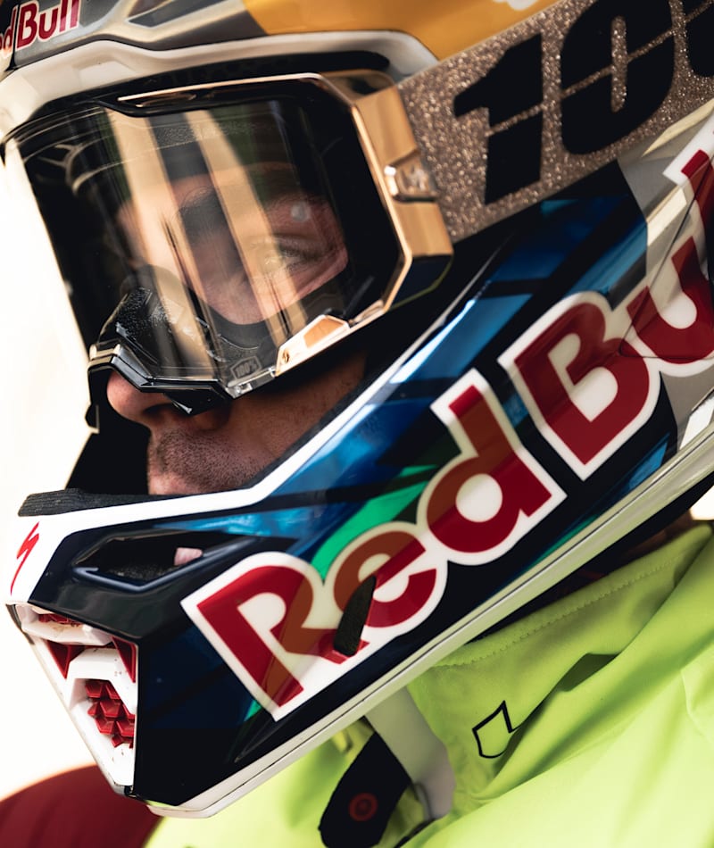 Loic bruni helmet top