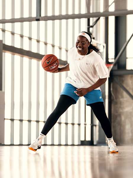 Arike Ogunbowale plays basketball at Singing Hills Recreation Center in Dallas, TX, USA on August 8, 2021.