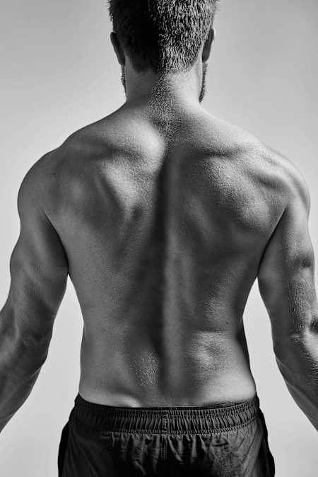 Marcels Körper ist nur nur austrainiert, er ist auch ausbalanciert.