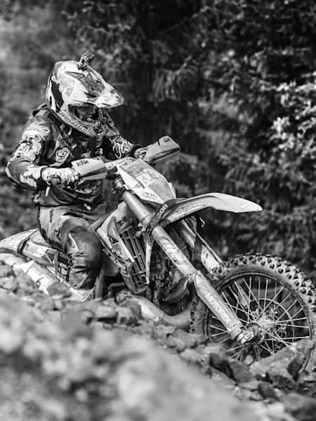 2014 enduro 2025