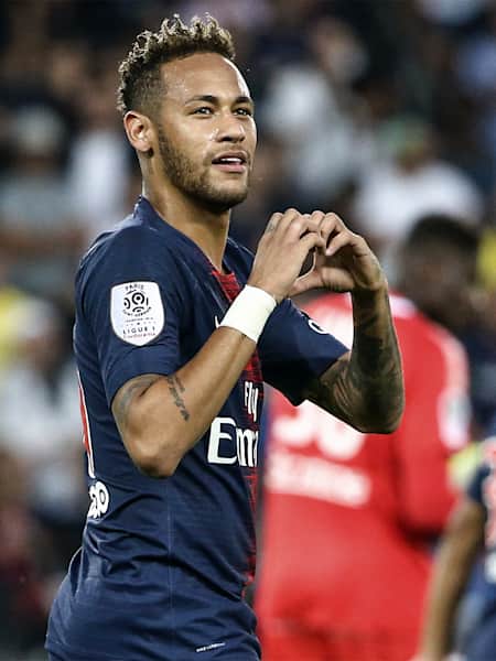 Neymar jr fifa 19 online