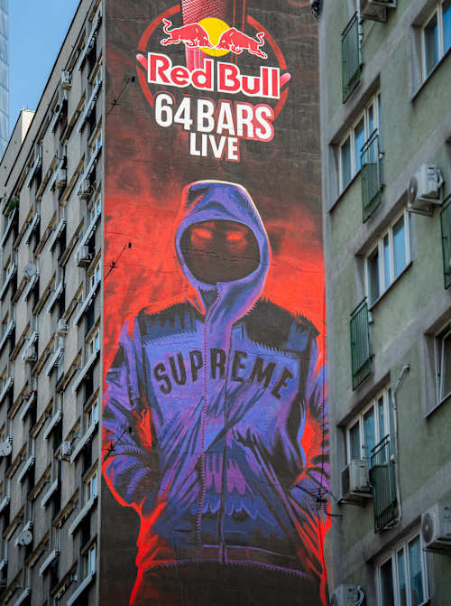 Szpaku na muralu i w line-upie Red Bull 64 Bars Live