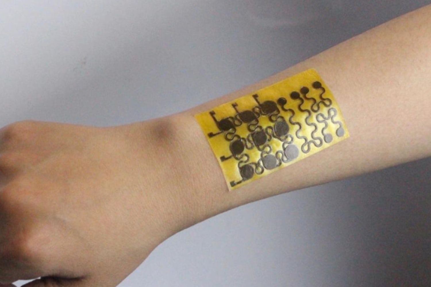 Inventan la piel sintética que se autorrepara